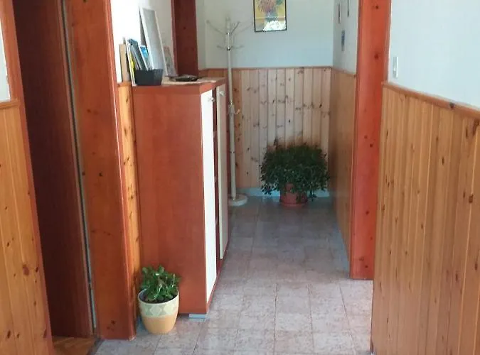 Διαμέρισμα Lori